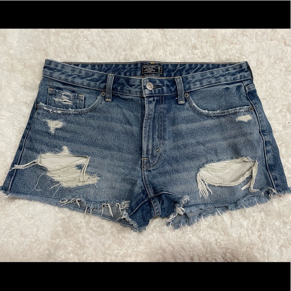 Abercrombie & Fitch Low Rise Shorts
